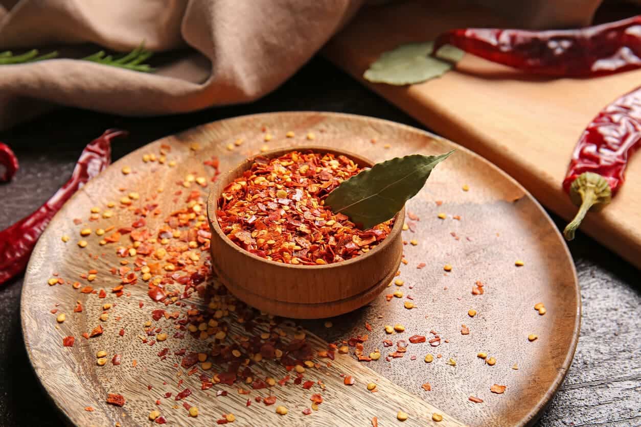 Chili Flakes Vs. Red Pepper Flakes: Which One's The Best? - Substitute